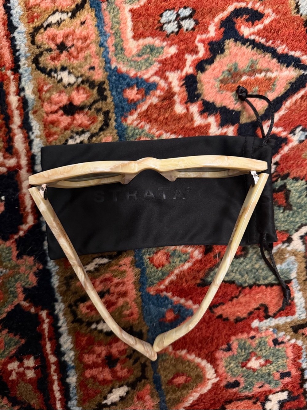 STRATA ROACASE Sunglasses - Picture 5 of 9